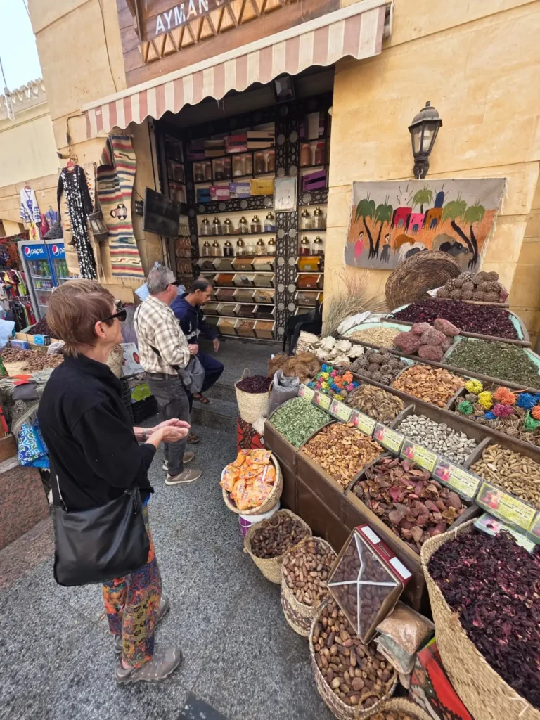 Cosa comprare a Sharm el Sheikh guida allo shopping 2026